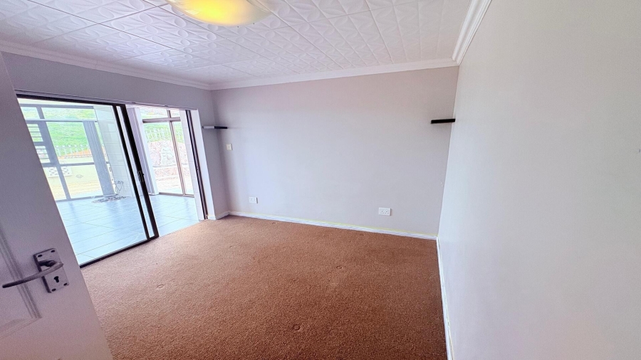 3 Bedroom Property for Sale in Hartenbos Central Western Cape